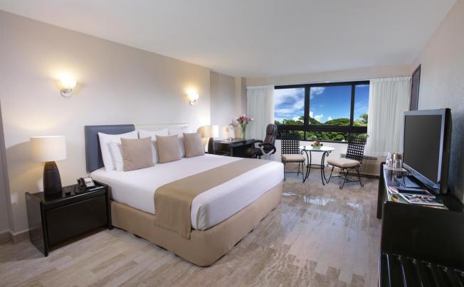 Фото отеля Smart Cancun by Oasis