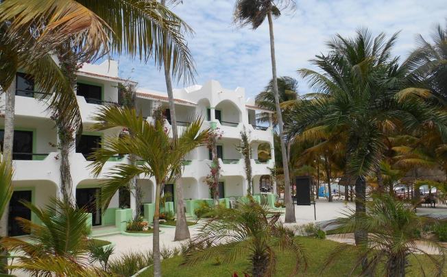 Фото отеля Club Akumal Caribe Hotel