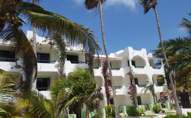 Фото отеля Club Akumal Caribe Hotel
