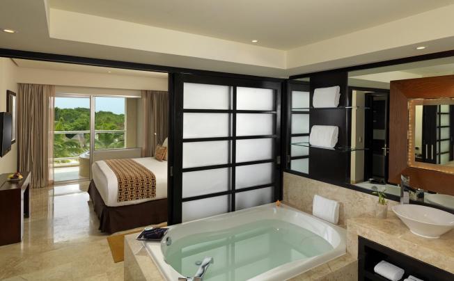 Фото отеля PARADISUS PLAYA DEL CARMEN LA ESMERALDA