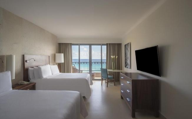 Фото отеля Fiesta Americana Condesa Cancun