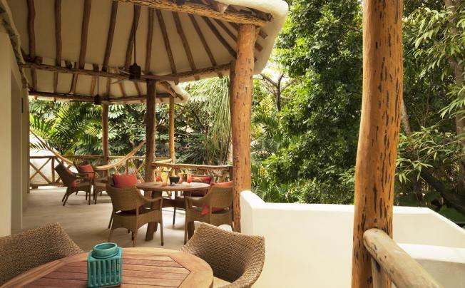 Фото отеля Mahekal Beach Resort