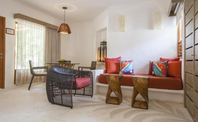 Фото отеля Mahekal Beach Resort