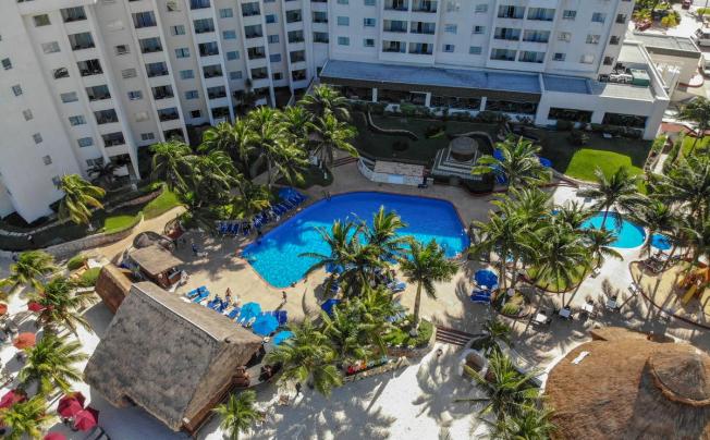 Фото отеля CASA MAYA CANCUN 