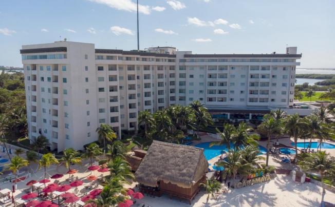 Фото отеля CASA MAYA CANCUN 