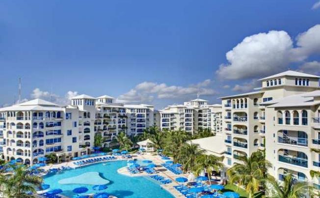 Фото отеля El Pueblito Beach Hotel Cancun