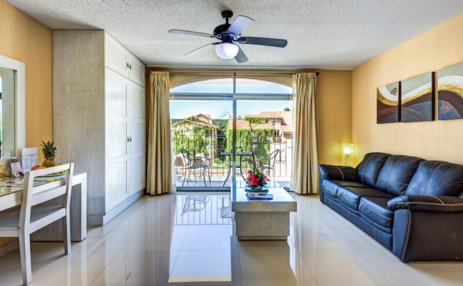 Фото отеля Suites Corazon Hotel