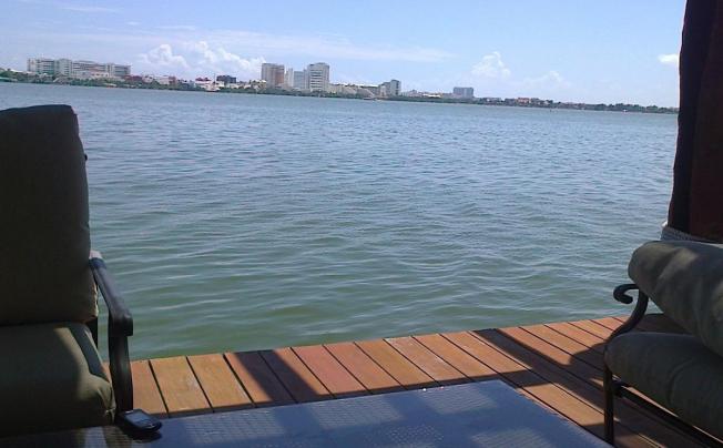 Фото отеля Sina Suites