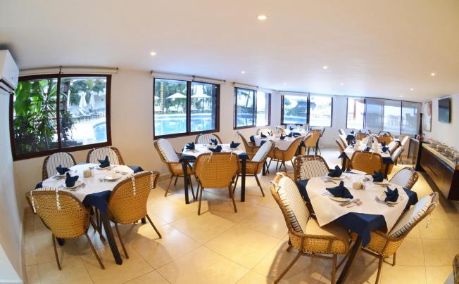 Фото отеля Sina Suites