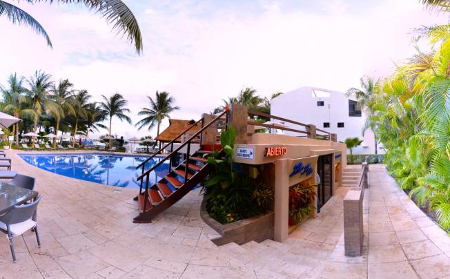 Фото отеля Sina Suites