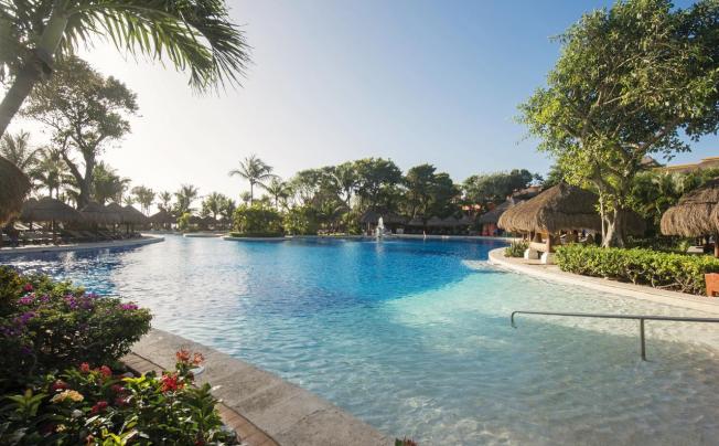 Фото отеля Iberostar Tucan Hotel