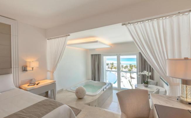 Фото отеля LE BLANC SPA RESORT 