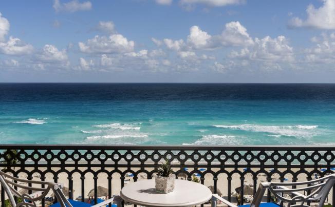 Фото отеля The Ritz Carlton Cancun