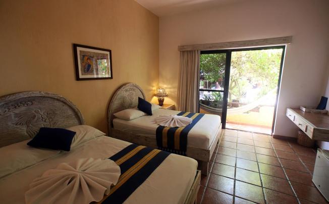 Фото отеля Colibri Beach hotel