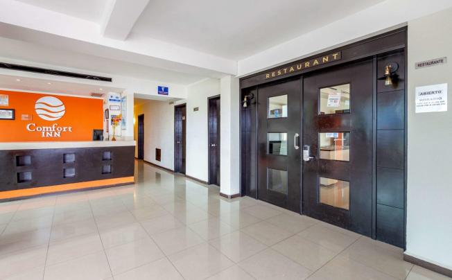 Фото отеля Comfort Inn Cancun Aeropuerto