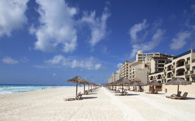 Фото отеля Emporio Hotel & Suites Cancun