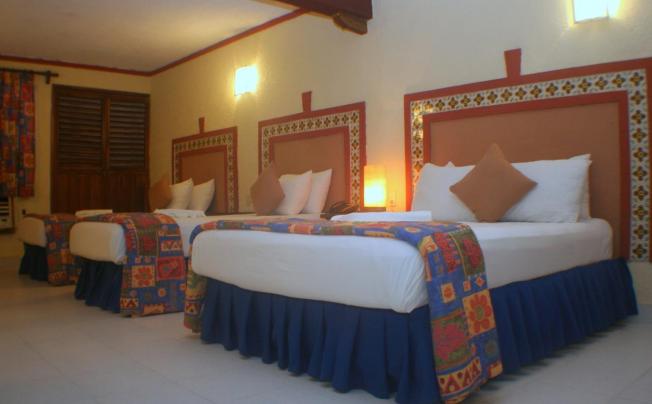 Фото отеля SUITES CANCUN CENTER