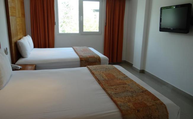 Фото отеля Suites Gaby hotel