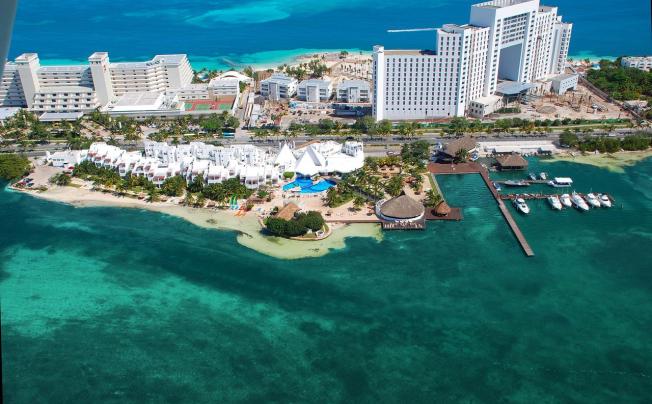 Фото отеля Sunset Marina Resort & Yatch Club (ex. Sunset Lagoon Hotel And Marina)