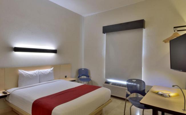 Фото отеля City Express Cancun