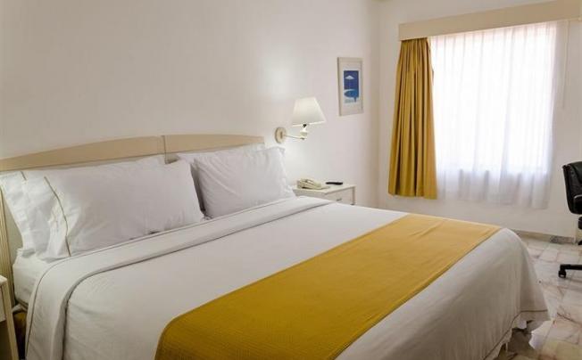 Фото отеля Holiday Inn Express Cancun Zona Hotelera