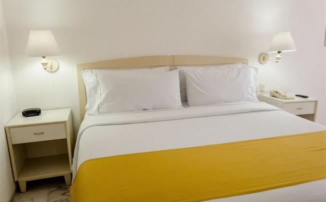 Фото отеля Holiday Inn Express Cancun Zona Hotelera