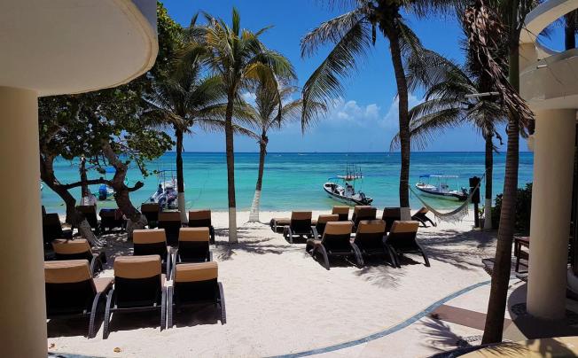Фото отеля Playa Palms Beach Hotel