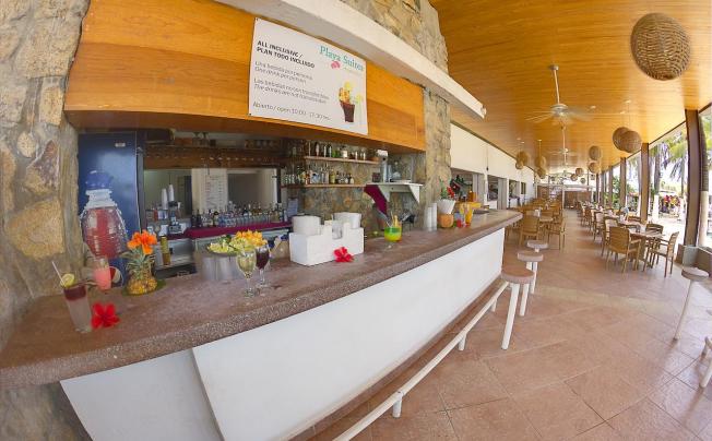 Фото отеля PLAYA SUITES ACAPULCO