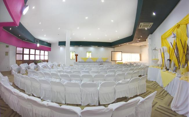 Фото отеля PLAYA SUITES ACAPULCO