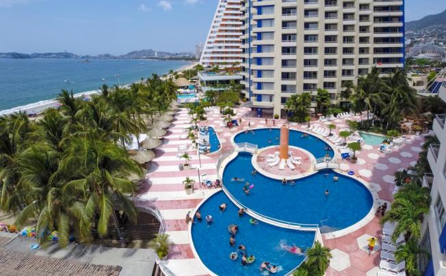 Фото отеля PLAYA SUITES ACAPULCO