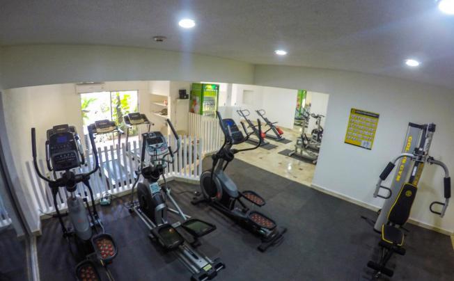 Фото отеля PLAYA SUITES ACAPULCO