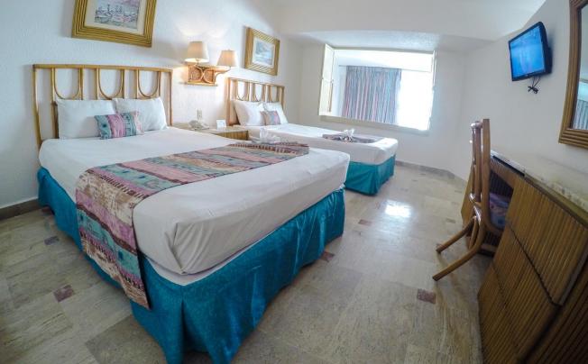 Фото отеля PLAYA SUITES ACAPULCO