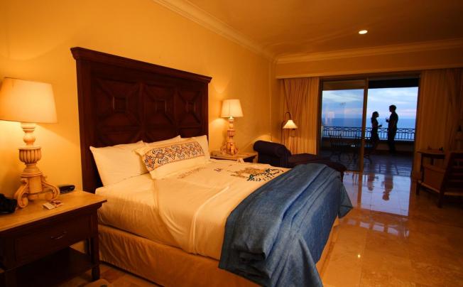 Фото отеля Pueblo Bonito Sunset Beach Golf & Spa Resort