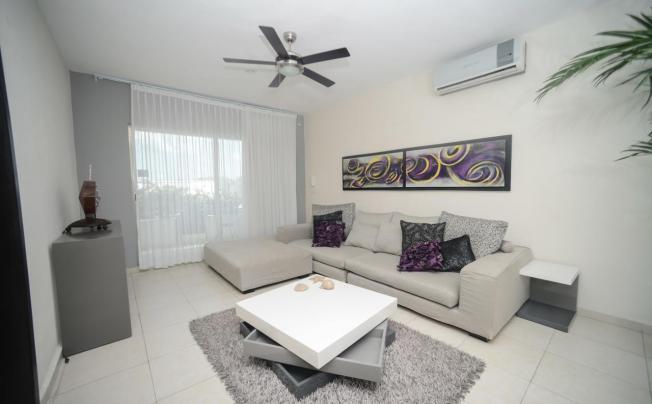 Фото отеля Encanto Riviera Condo Hotel