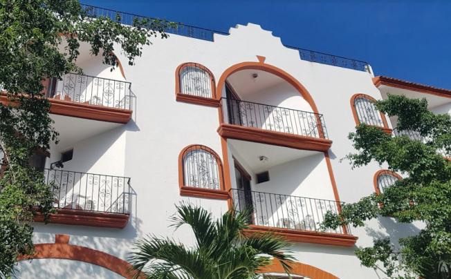 Фото отеля El Patio Hotel & Suites (ex. El Patio Condohotel)