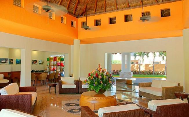 Фото отеля Laguna Suites Golf & Spa