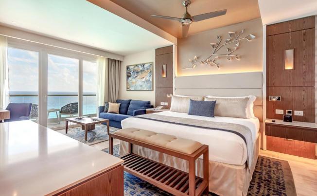 Фото отеля Royalton Chic Suites Cancun
