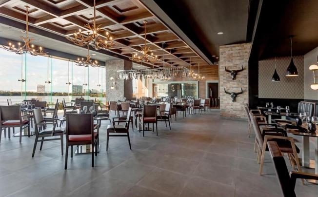 Фото отеля Royalton Chic Suites Cancun