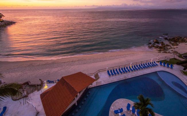 Фото отеля grand Park Royal Puerto Vallarta