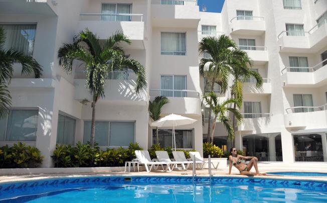 Фото отеля Ramada Cancun City