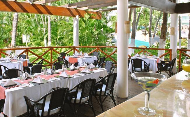 Фото отеля Emporio Acapulco hotel