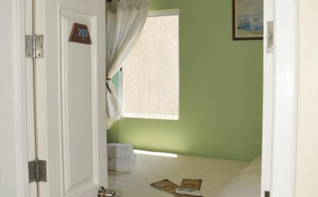 Фото отеля Bucaneros Hotel & Suites
