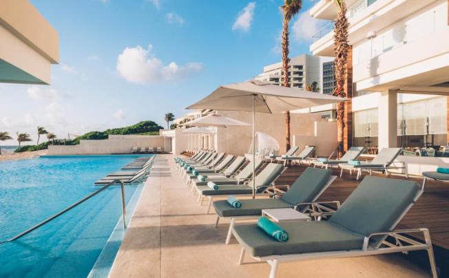 Фото отеля Coral Level At Iberostar Selection Cancun