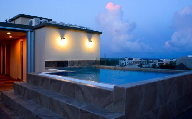 Фото отеля Sunrise 42 Suites Hotel