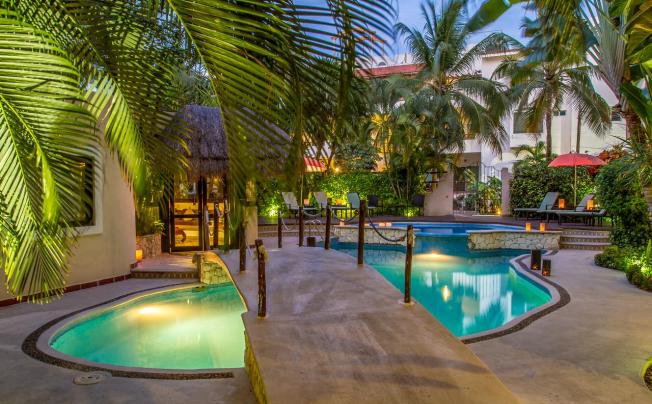 Фото отеля Riviera Del Sol Hotel