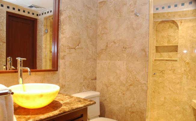 Фото отеля Maya Villa Condo Hotel & Beach Club