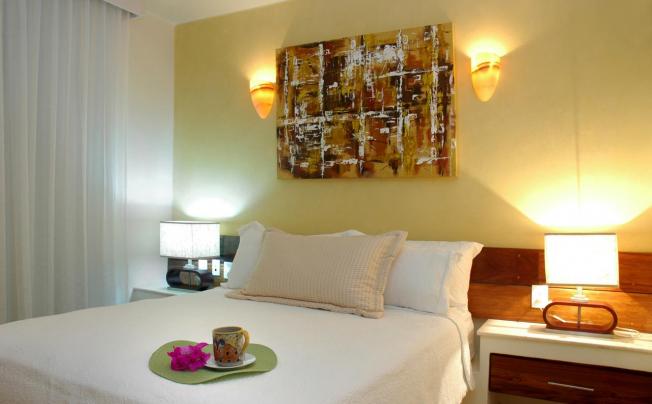 Фото отеля Maya Villa Condo Hotel & Beach Club