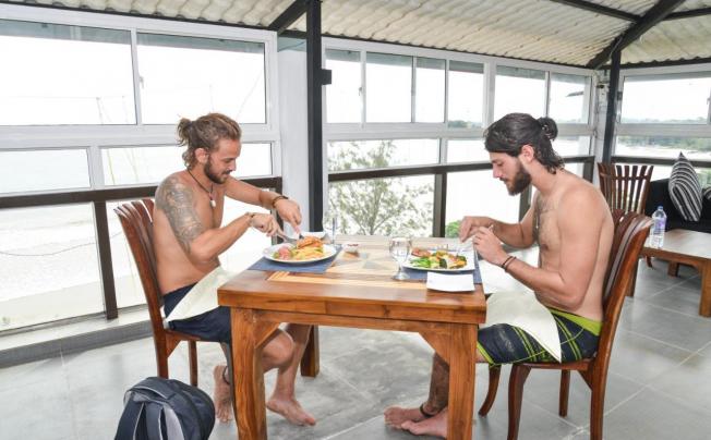 Фото отеля Centhara Beach Weligama