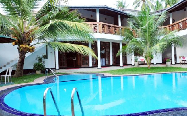Фото отеля STAR LIGHT HOTEL UNAWATUNA