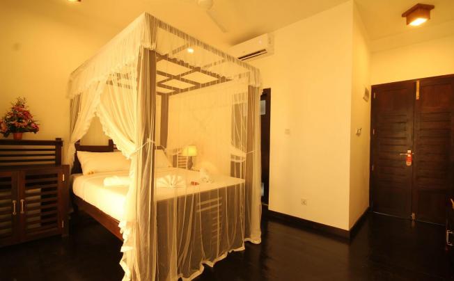 Фото отеля SAFFRON HOTEL UNAWATUNA